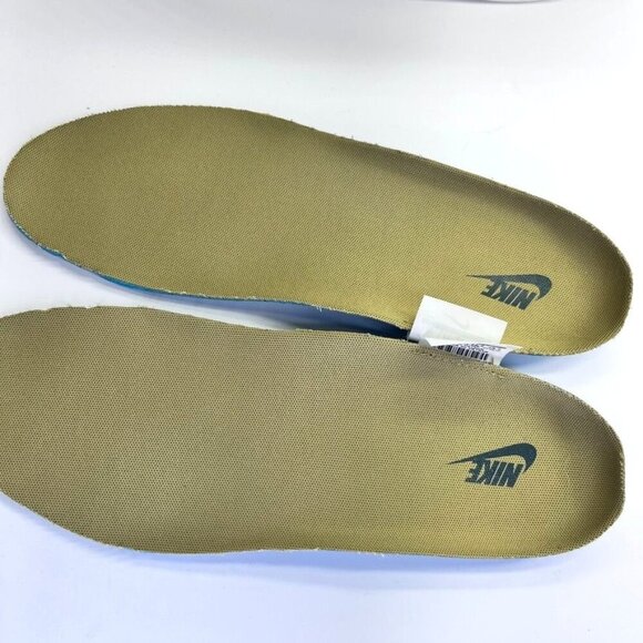 Nike LunarCharge Essential 'Camper Green' Mens Size 10.5  Green Athletic Trainer - Picture 8 of 13